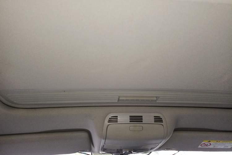 Used Volkswagen Magotan 2016 1.8TSI Luxury Comfort Model