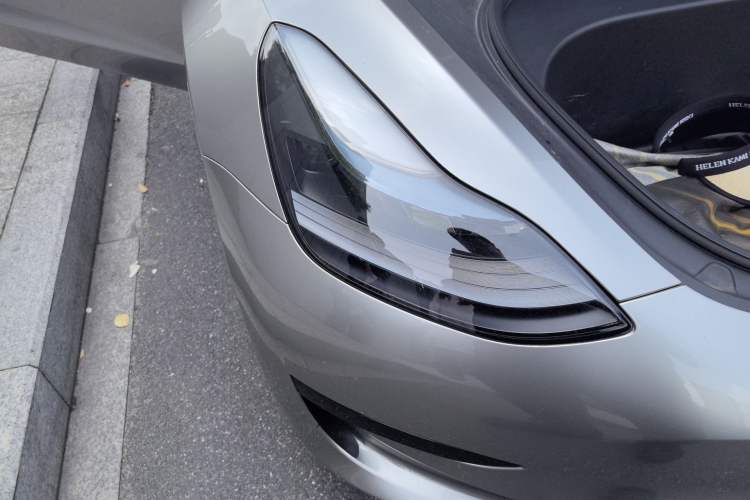 Used Tesla Model 3 2022 Rear-Wheel-Drive Version Right Front Headlight