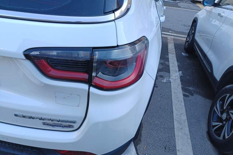 Used Jeep Compass 2017 200T Automatic Family Edition