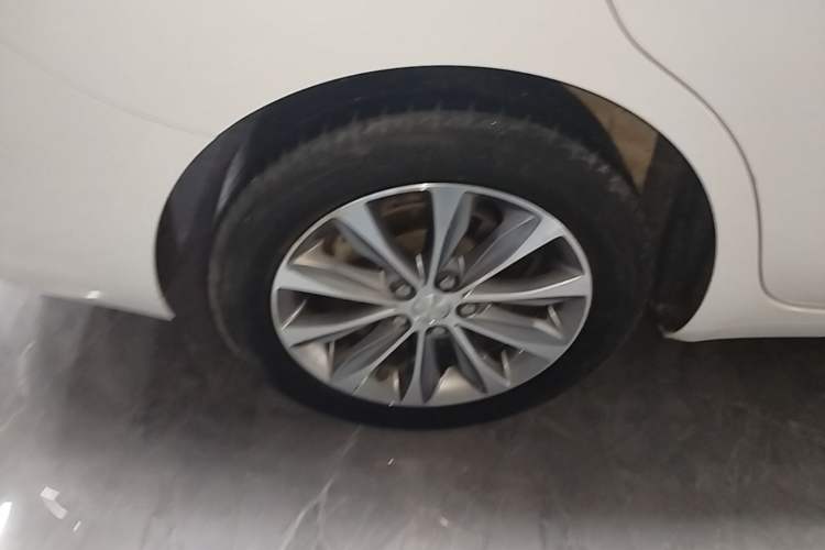 Used Chevrolet Monza 2020 320 Automatic Enjoyment Edition Exterior 5