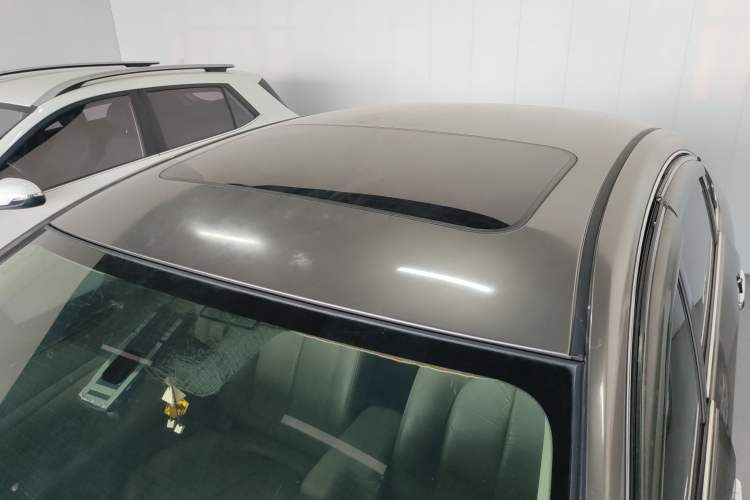 Used Nissan Sylphy 2012 Classic 1.6 XL Automatic Luxury Edition Roof