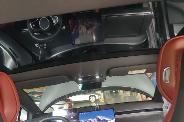 Used Hima Luxeed S7 2024 Max