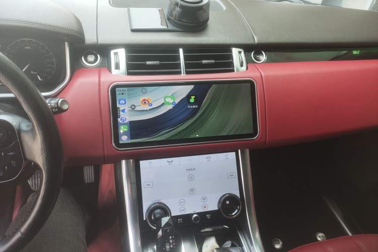 Used Land Rover Range Sport 2014 3.0 SC V6 HSE Audio And AC Panel