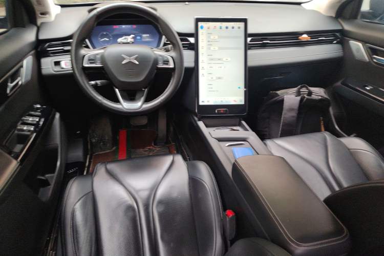 Used XPeng G3 2020 520 Luxury Edition Center Console