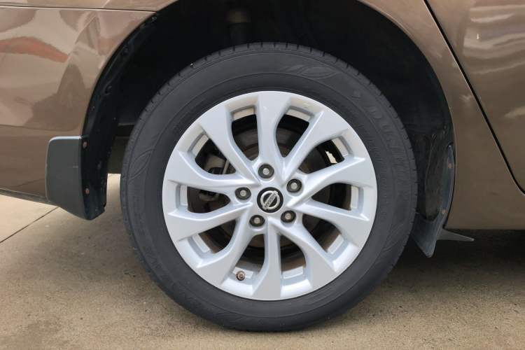 Used Nissan Sylphy 2016 1.6 XL CVT Luxury Edition Right Rear Wheel Hub