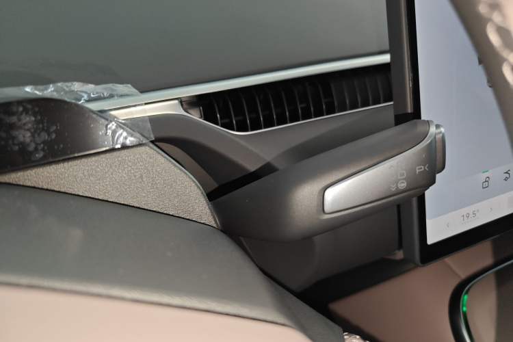 Used XPeng MONA M03 2025 515 Long-Range Plus