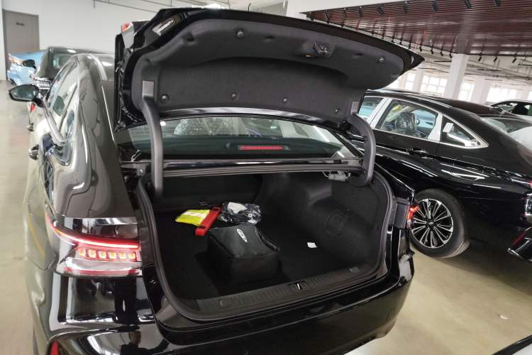 Used Chery Fengyun A8 2024 127 Yufeng Edition
