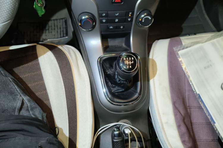 Used Chevrolet Cruze 2015 1.5L Classic SE MT
