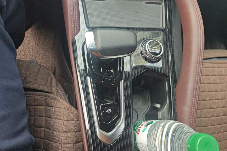 Used Geely Auto Monjaro L 2021 2.0TD DCT EVO Two-Wheel Drive Smart Luxury Version