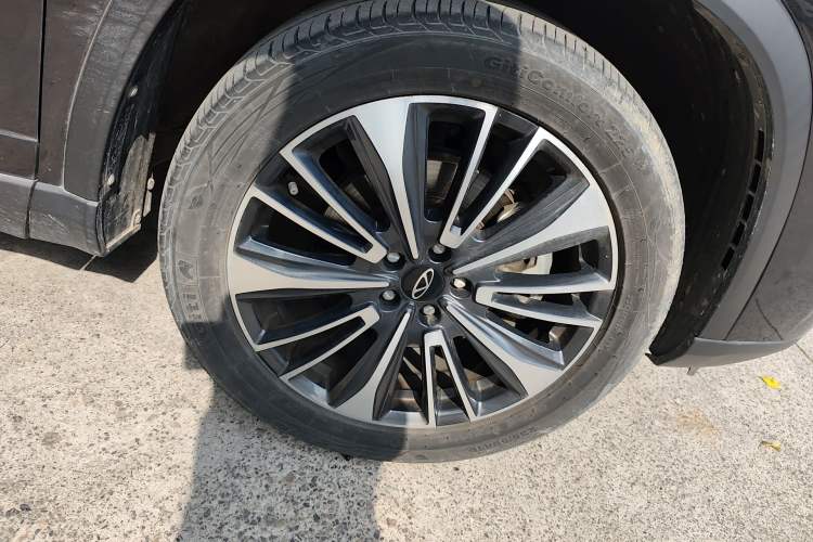 Used Chery Tiggo 8 PLUS 2024 Champion Edition 390TGDI DCT Bold Edition 5-Seater
