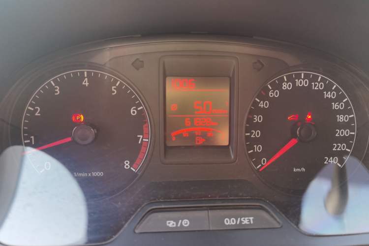 Used Volkswagen Jetta 2013 1.4L Manual Fashion Model