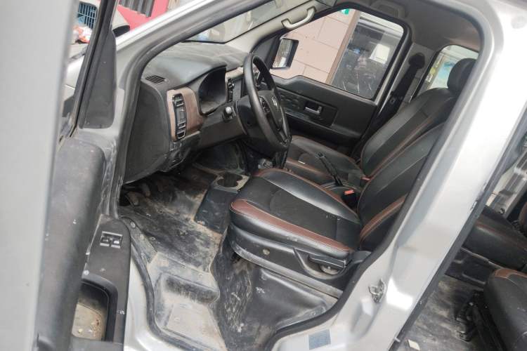 Used Dongfeng Xiaokang C56 2020 1.5L Luxury Model I DK15C