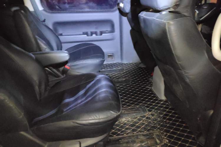 Used JAC Refine M4 2016 2.0L Manual Luxury Version