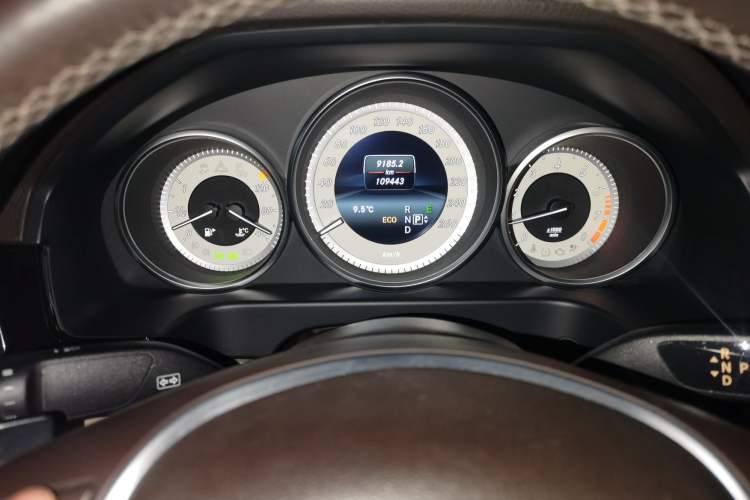 Used Mercedes-Benz E-Class 2015 E 260 L Sport & Fashion Model