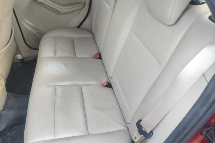 Used Ford Focus 2011 Hatchback 1.8L Automatic Fashion Edition