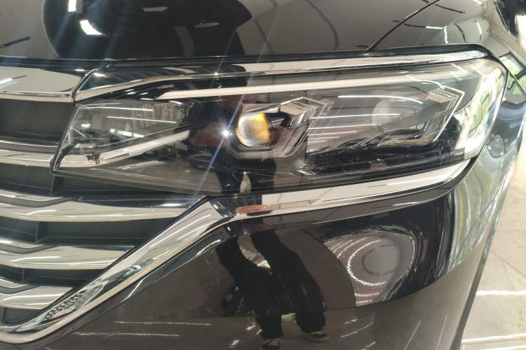 Used Volkswagen Viloran 2020 380TSI Prestige Edition Left Front Headlight