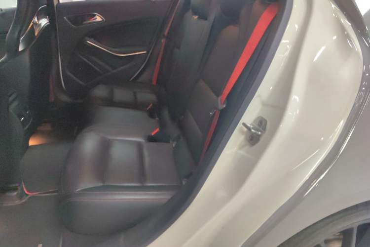 Used Mercedes-Benz A AMG 2016 AMG A 45 4MATIC
