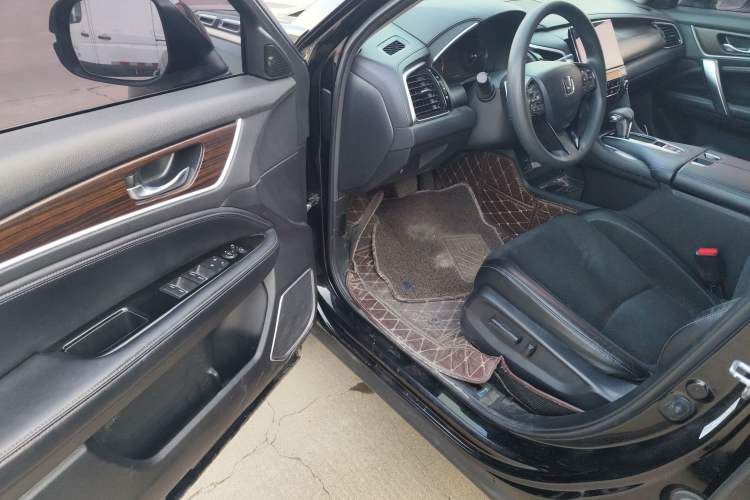 Used Honda Avancier 2019 240TURBO Two-Wheel Drive Elite Edition Interior 3