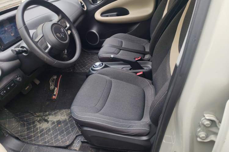 Used Wuling Bingo 2023 203km Light Edition
