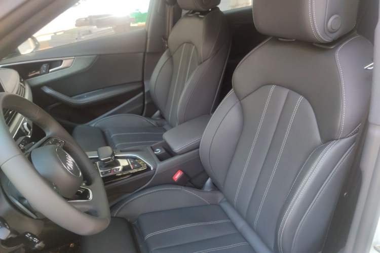 Used Audi A4L 2023 40 TFSI Luxury Dynamic Model Left Front Seat