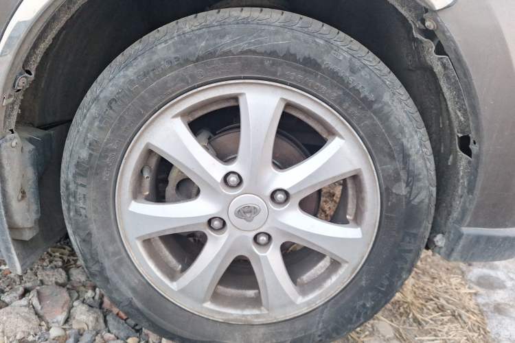 Used CHANGAN KAICHENG Ounuo S 2014 1.5L Base Version