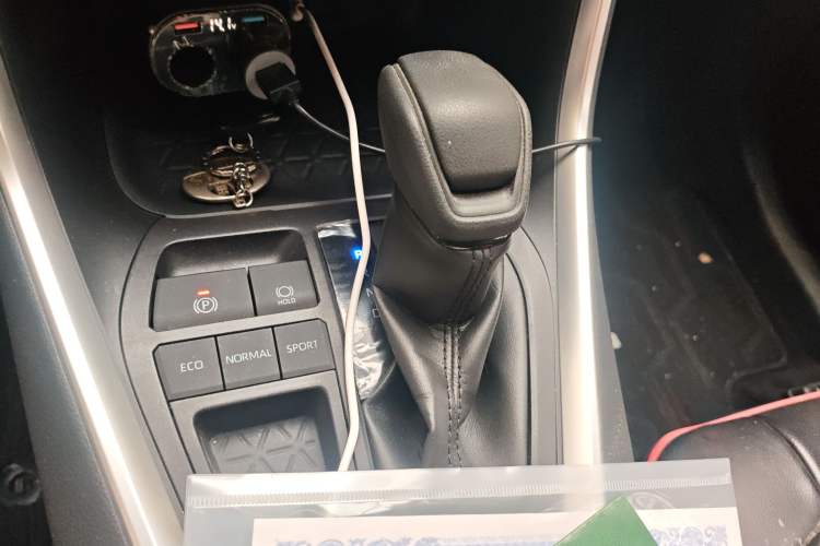 Used Toyota RAV4 2020 2.0L CVT Two-Wheel Drive Fashion Edition