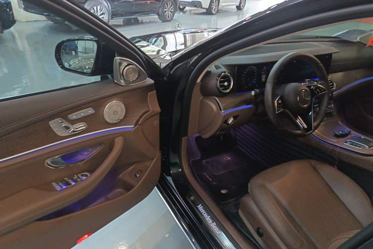 Used Mercedes-Benz E-Class 2021 E 300 L Stylish Model
