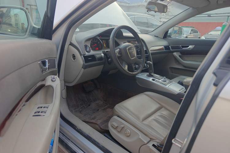 Used Audi A6L 2011 2.0 TFSI Automatic Standard Edition Driver Seat