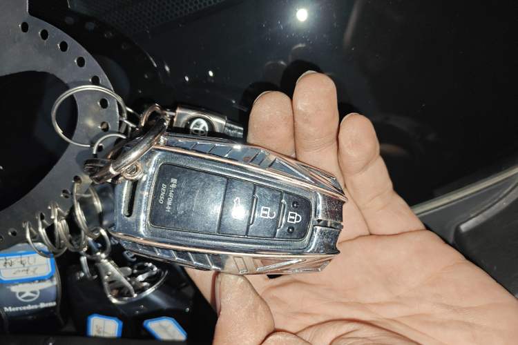 Used Toyota Avalon 2023 2.0L Luxury Edition