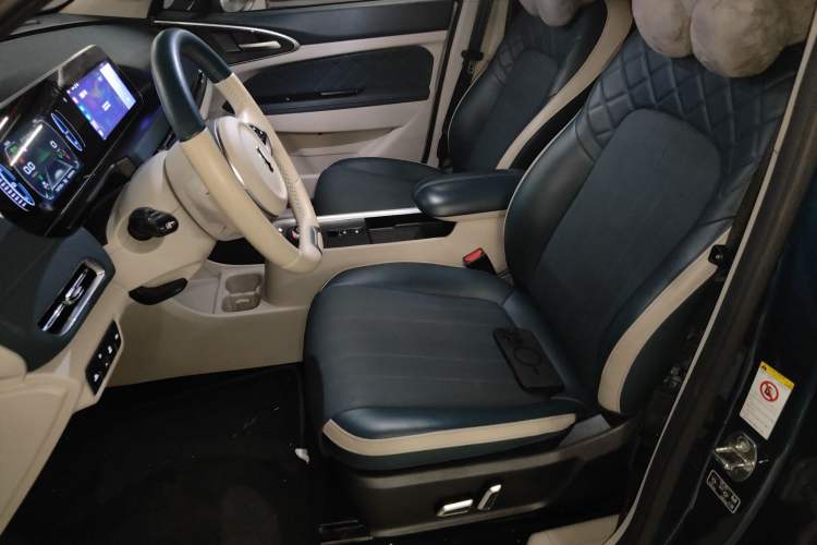 Used ORA Good Cat 2021 400km Standard Range Athena Edition Lithium Iron Phosphate Left Front Seat