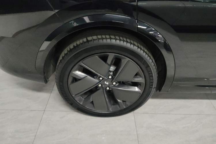 Used Li Auto L7 2025 Max Smart Refresh Edition
