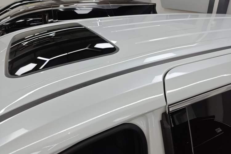 Used Toyota SIENNA 2026 Model 2.5L Dual-Engine Four-Wheel-Drive Prestige Edition Roof