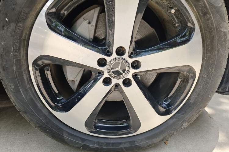 Used Mercedes-Benz GLC 2017 GLC 260 4MATIC Luxury Model