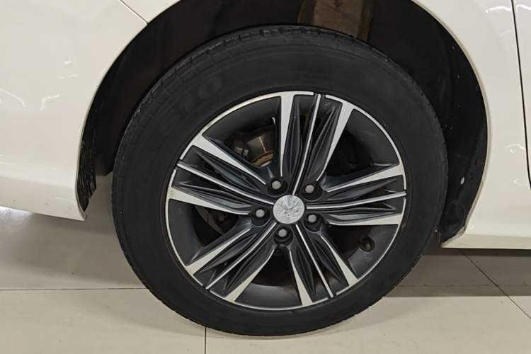 Used Peugeot 308 2016 1.6L Automatic Luxury Edition

