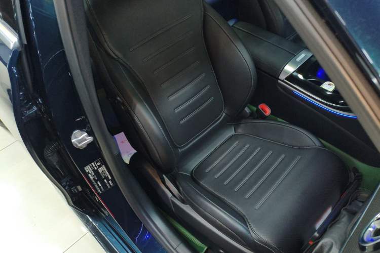 Used Mercedes-Benz C-Class 2022 Restyled C 260 L Sport Edition Right Front Seat