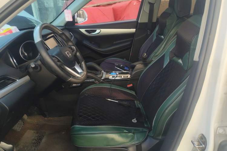 Used Zotye SR7 2016 1.5T CVT Cube Heart Edition China V Standard