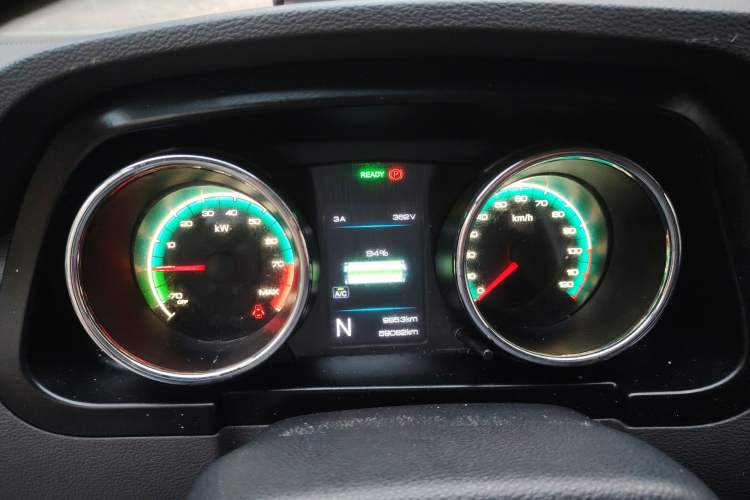 Used Dongfeng Yufeng EM26 2023 Standard Edition 41.472 kWh Henan Lithium Power