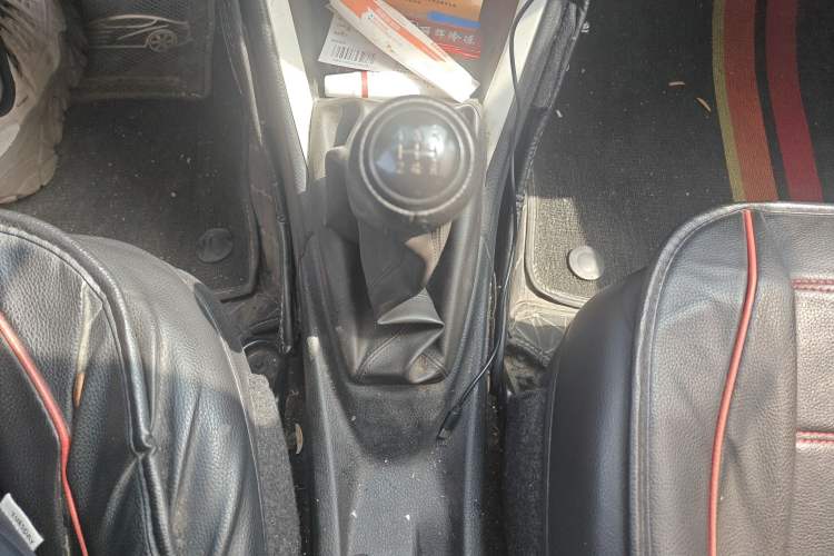 Used Toyota YARiS L Zhi Xuan 2015 1.5G Manual Xuan Dong Sunroof Special Edition