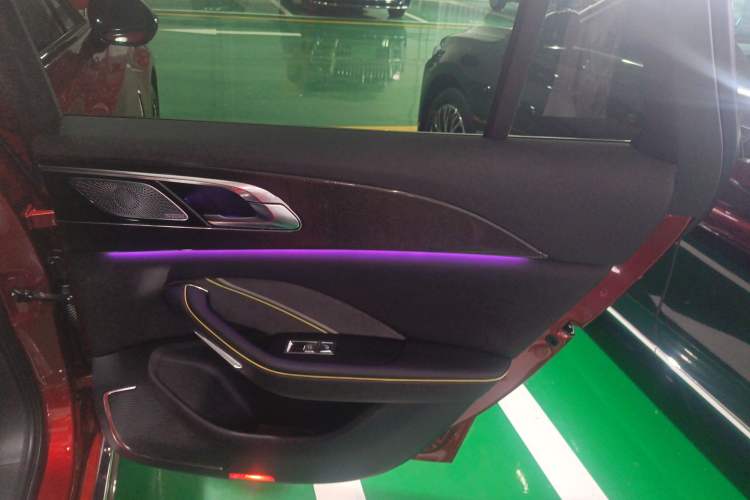 Used Hongqi H6 2023 2.0T ZhiZhen Edition
