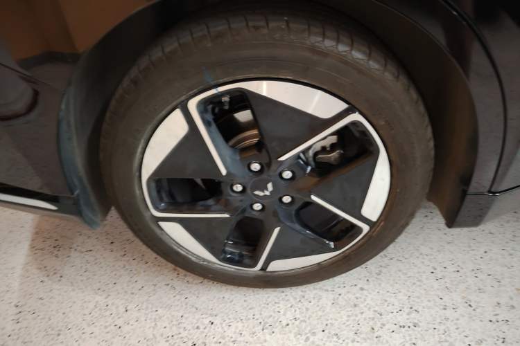 Used Wuling Xingguang 2023 150 Advanced Edition Exterior 5