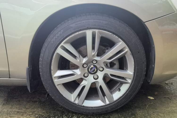 Used Volvo S60 2014 S60L T5 Smart Upgrade Edition Right Rear Wheel Hub