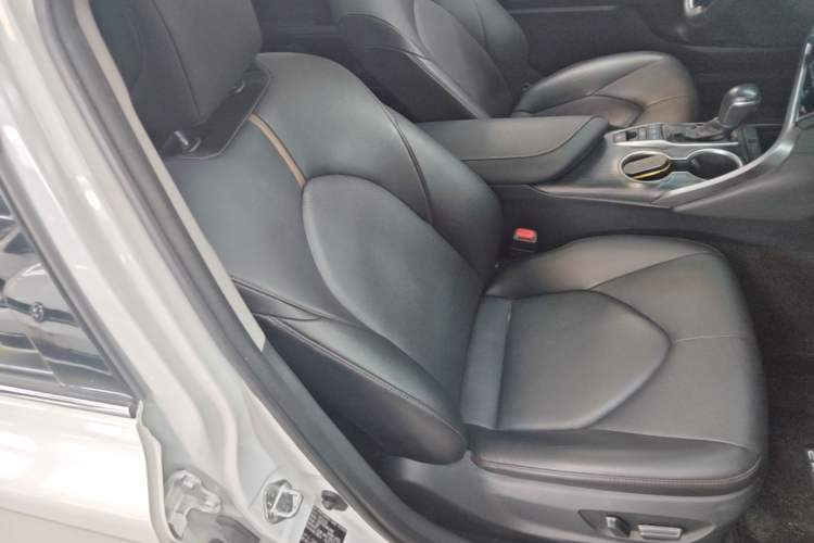 Used Toyota Camry 2021 2.5G Luxury Edition