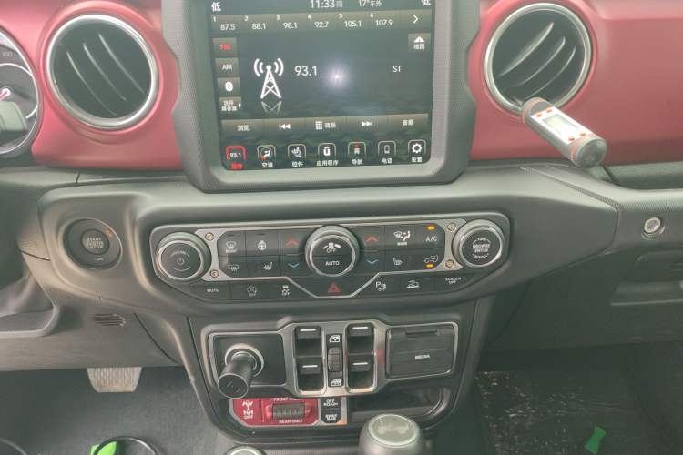 Used Jeep Wrangler 2021 2.0T Robin Hood Four-Door Edition