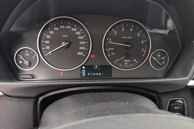 Used BMW 3 Series 2016 316Li Fashion Model