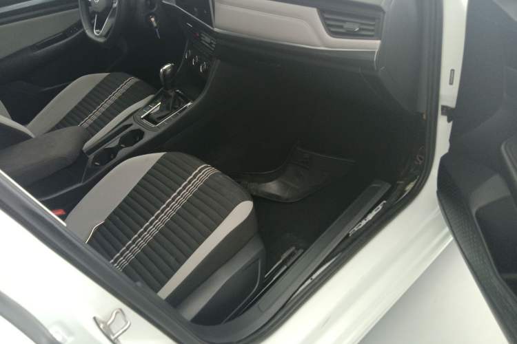 Used Volkswagen Bora 2024 200TSI DSG Comfort Edition Right Front Seat