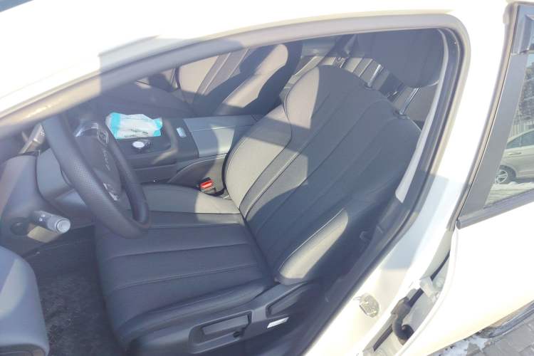 Used AION UT 2025 330 Starlight Edition