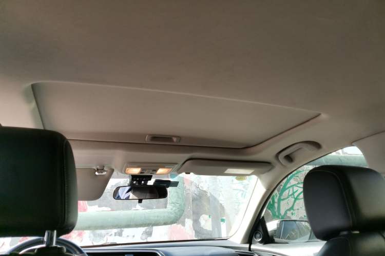 Used Honda Civic 2016 220TURBO CVT Prestige Edition
