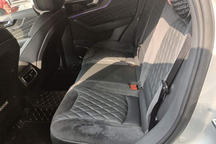 Used Hongqi HS5 2019 2.0T Smart Connect Flagship Edition Left Rear Seat
