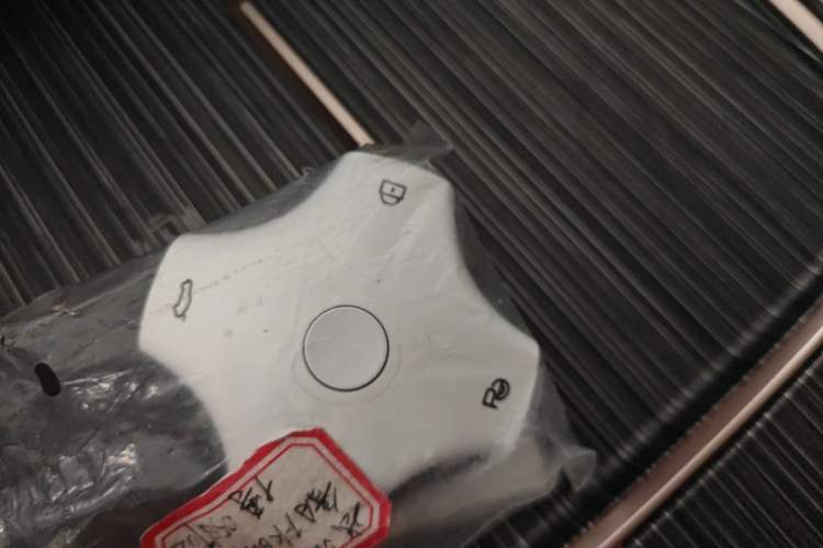 Used Dongfeng eπ eπ008 2024 210Max Range-Extended Version 6 Seats