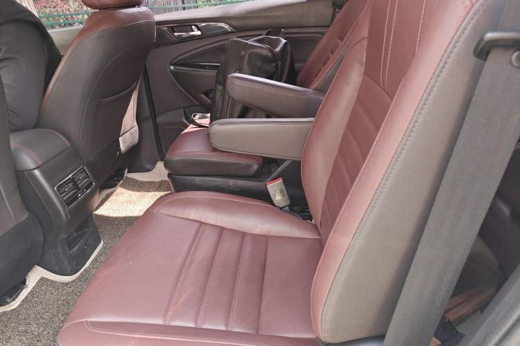 Used CHANGAN OSHAN A800 2017 1.6L Manual Luxury Model